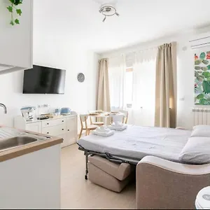 https://luluhouse.sicilyhotelsitaly.net