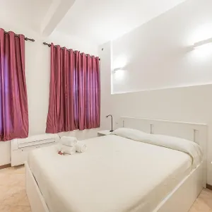 Casa Luna - Vicino Stazione Dei Treni , Venecia Italia