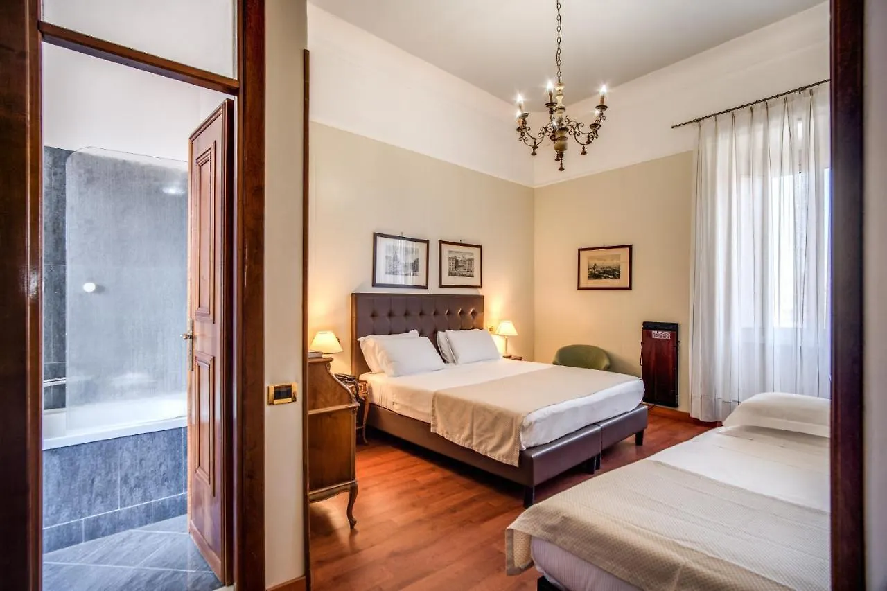 Hotel Della Torre Argentina Rome 3*,  Italie