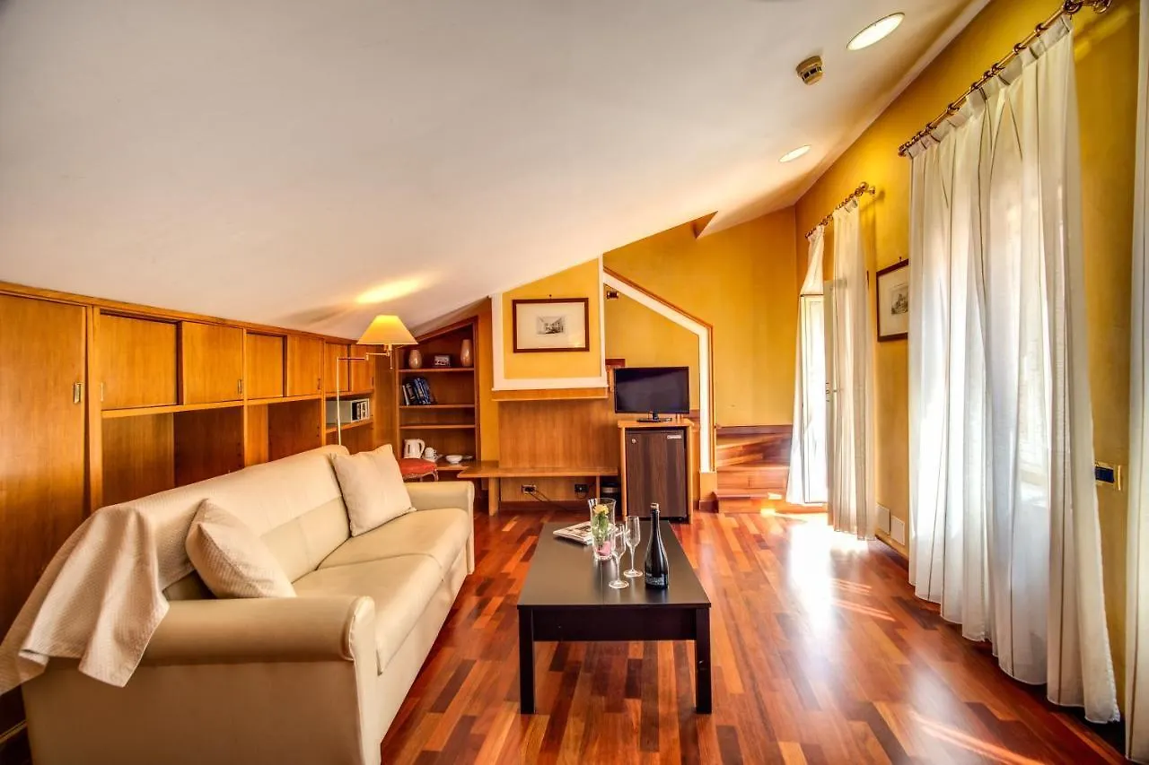 Hotel Della Torre Argentina Rome