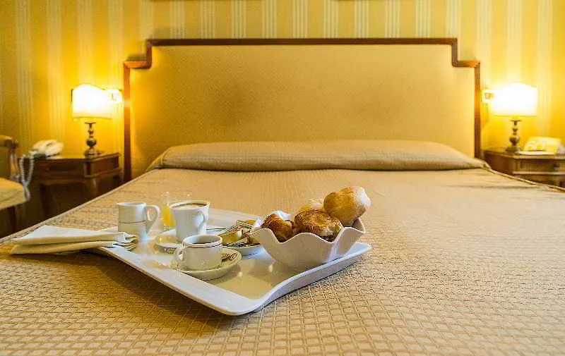 Hotel Della Torre Argentina Rome