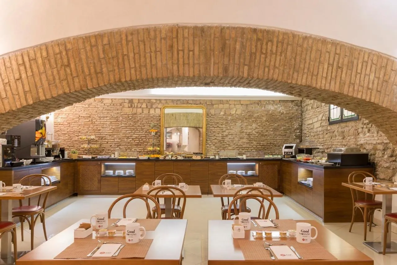 Hotel Della Torre Argentina Rome 3*,  Italie