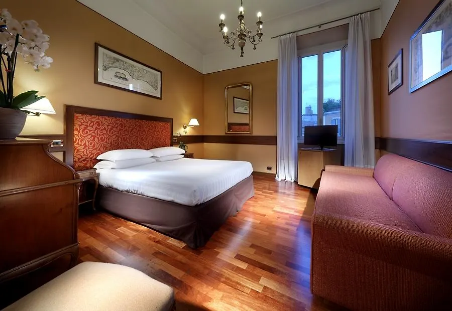 Hotel Della Torre Argentina Roma 3*,  Italia